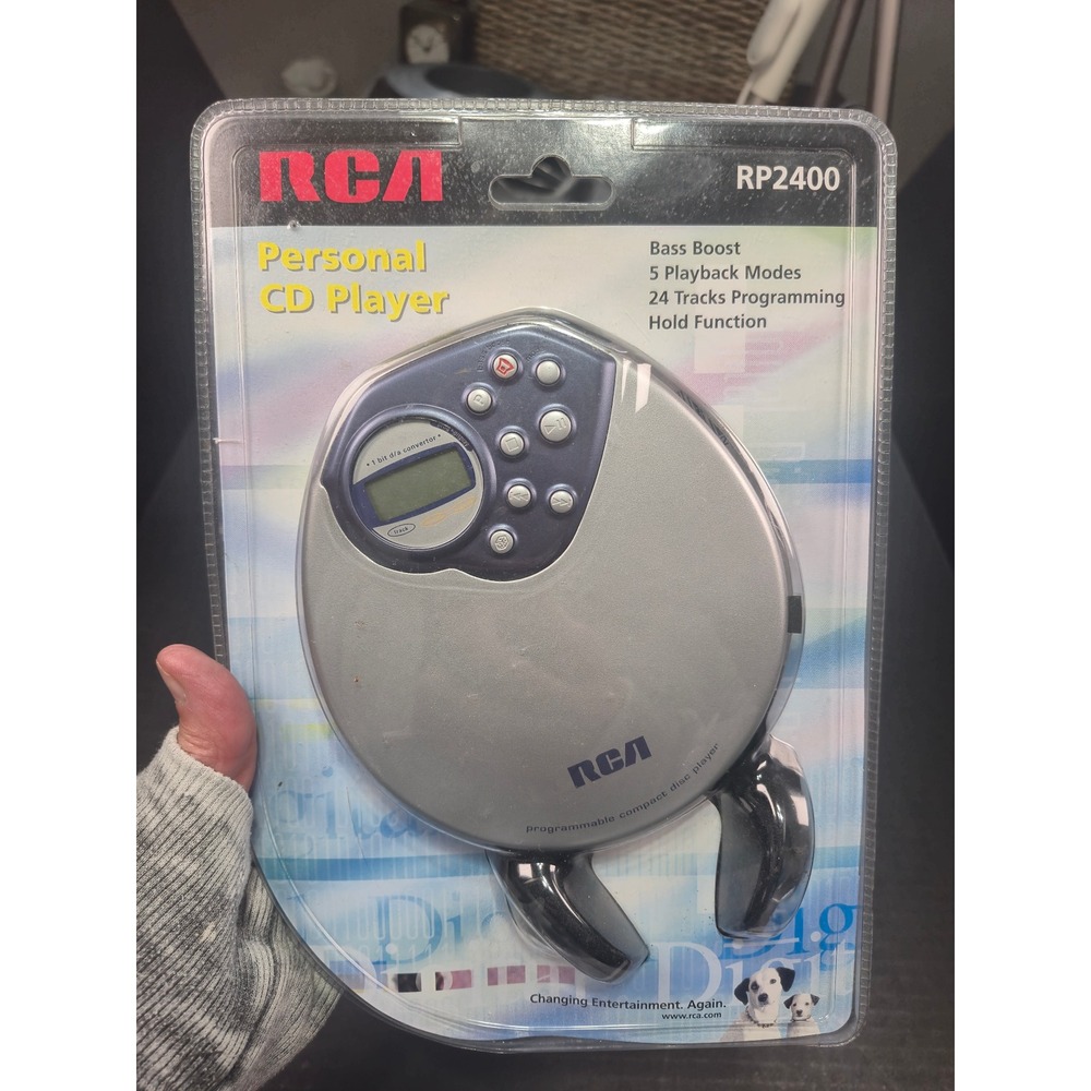 RCA RP2400 Personal CD Player Portable Silver Bass Boost New Sealed